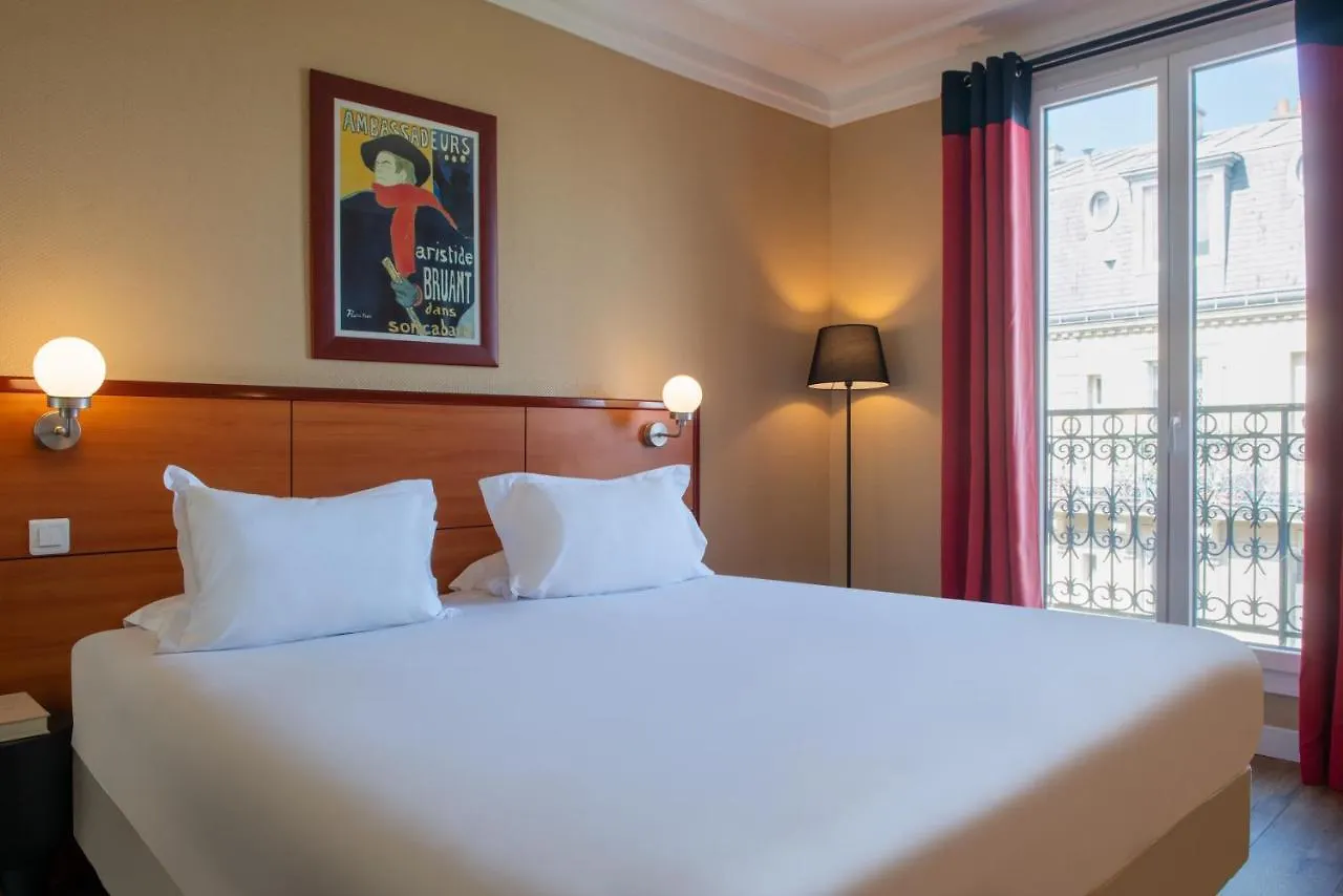 Hotel Coypel By Magna Arbor Parijs