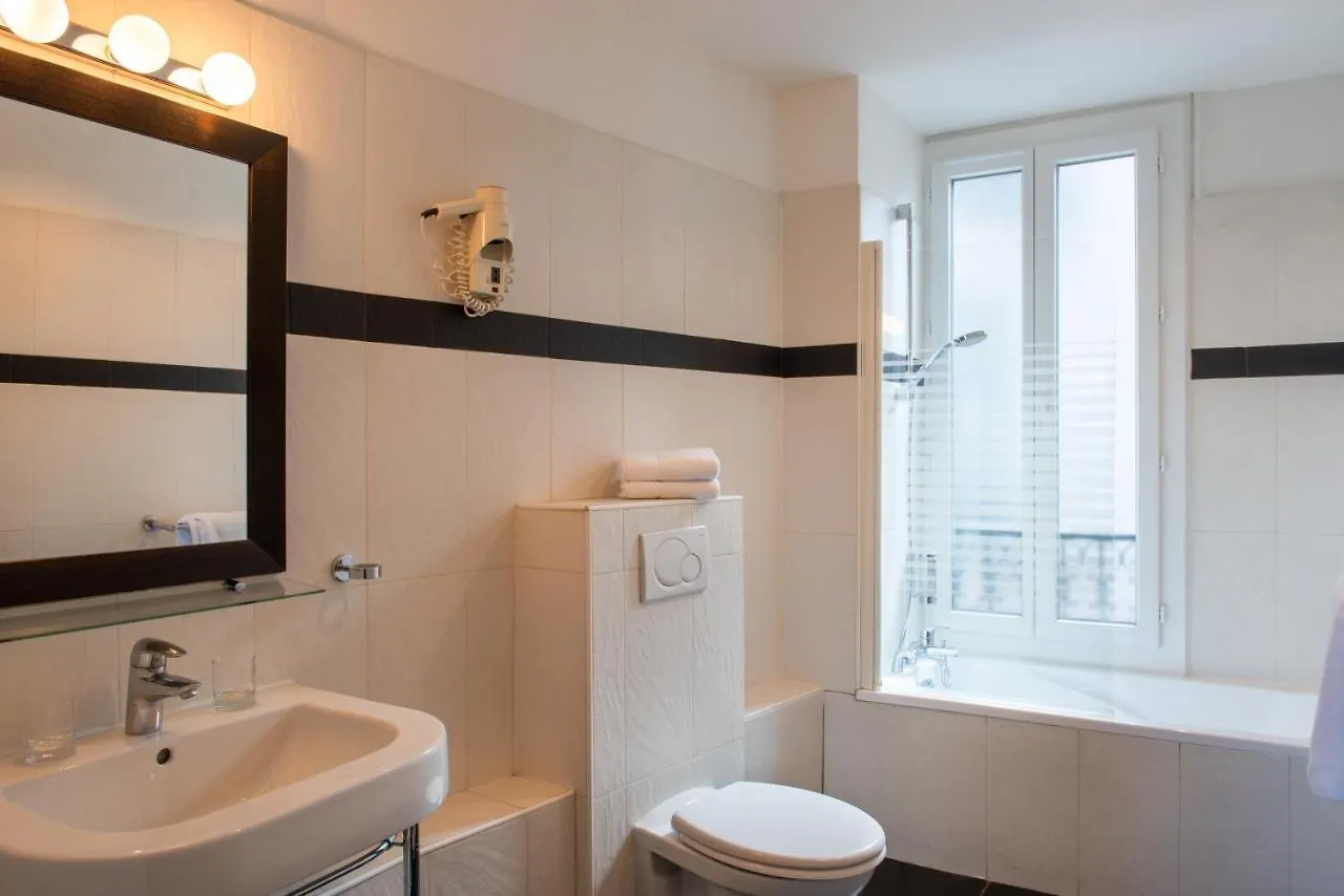 Coypel By Magna Arbor Hotel Parijs