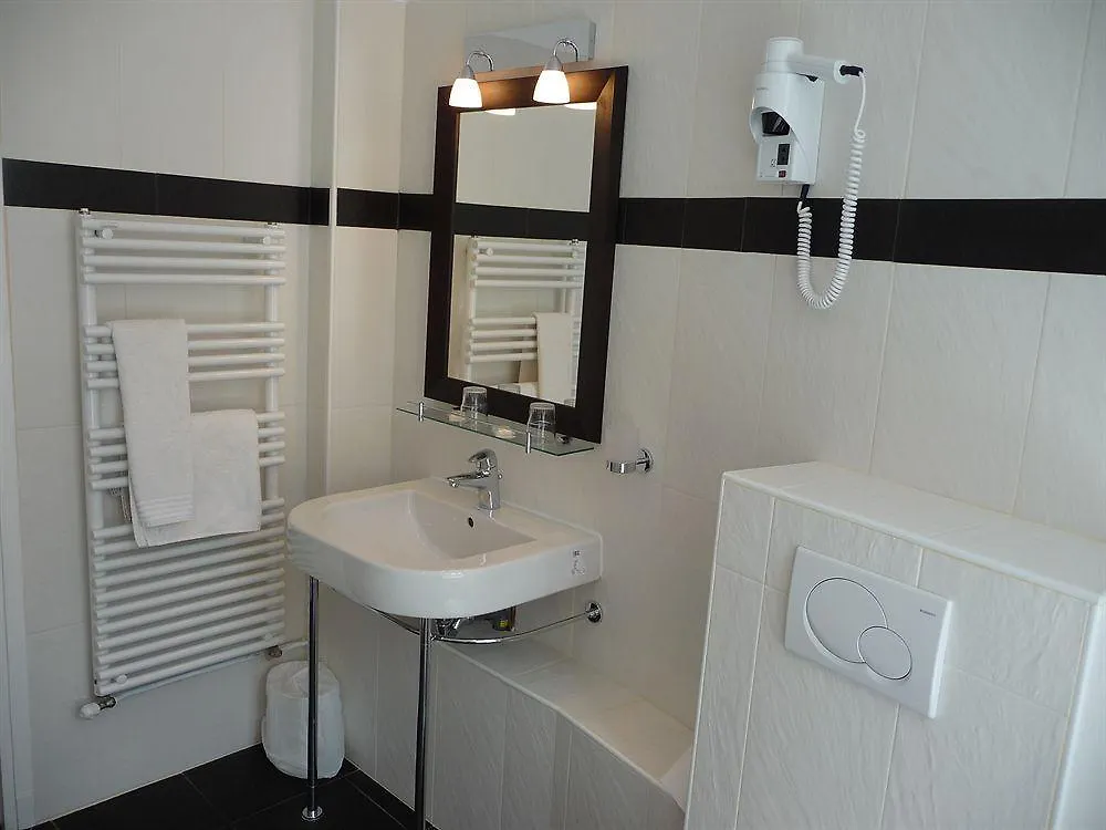 Coypel By Magna Arbor Hotel 3*