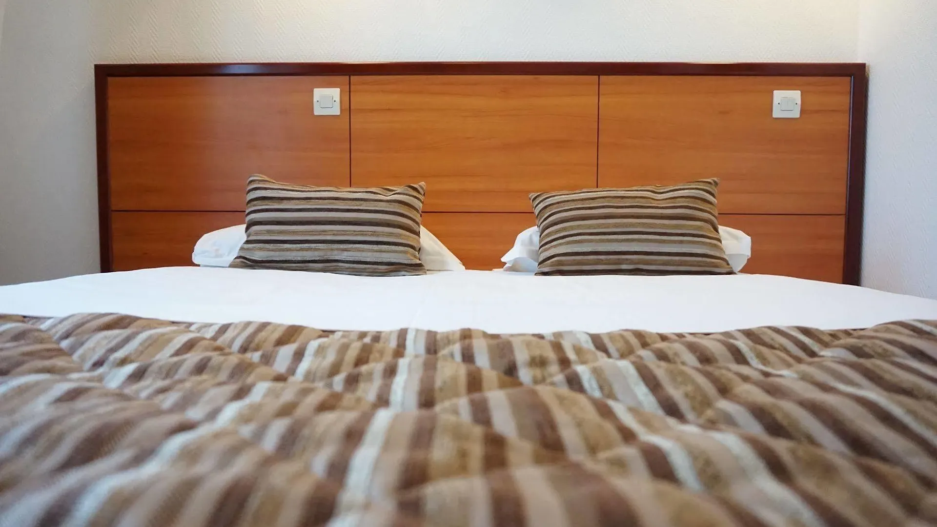 Coypel By Magna Arbor Hotel Paris