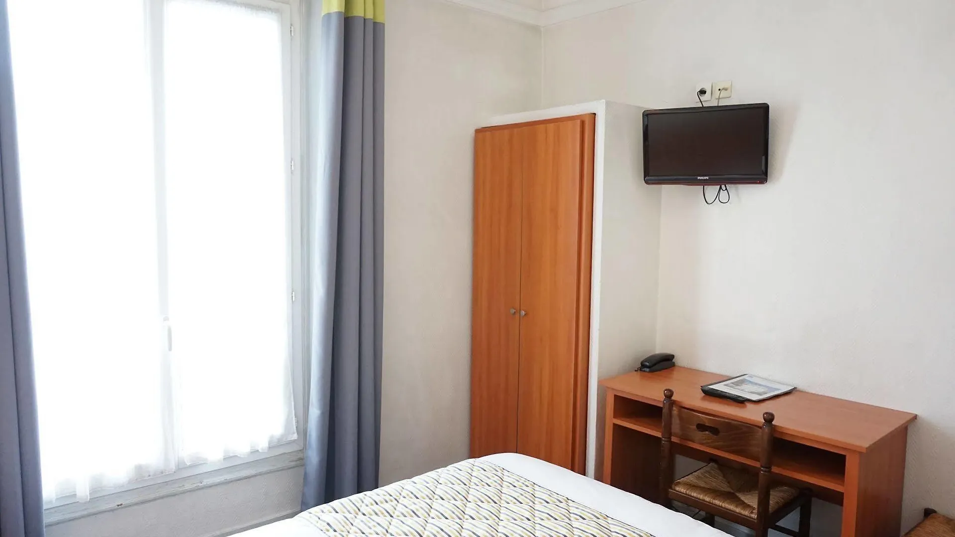 Coypel By Magna Arbor Hotel Paris